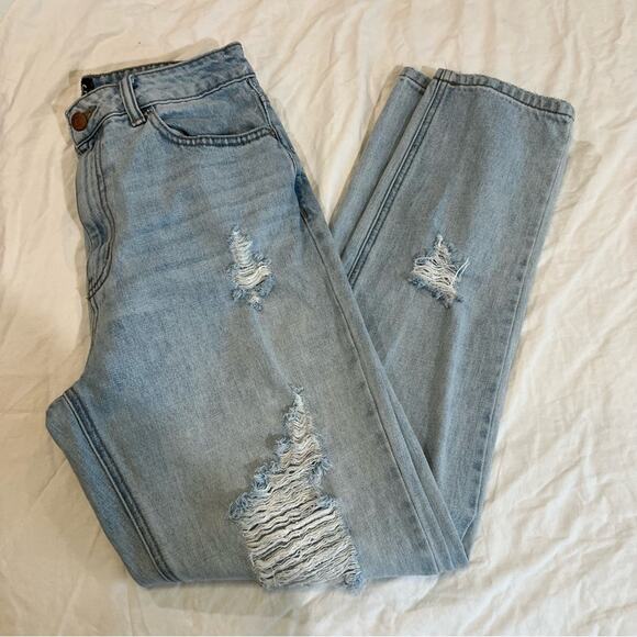 UO x BDG High-Waisted Mom Jean – Ripped Light Wash sz 27 - Picture 15 of 16